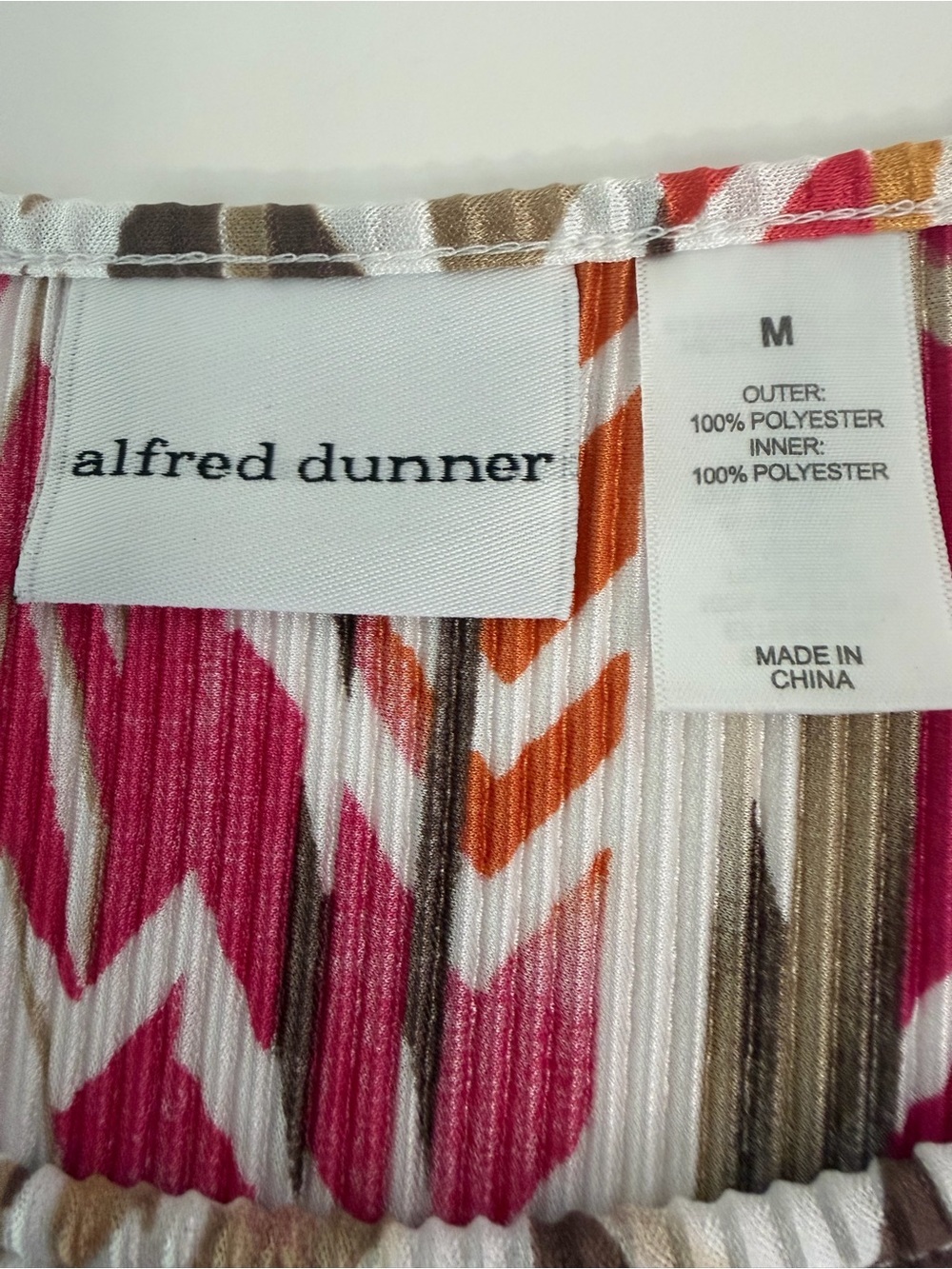 Alfred Dunner Colorful Tiered Ruffle Blouse Size M - Picture 6 of 7